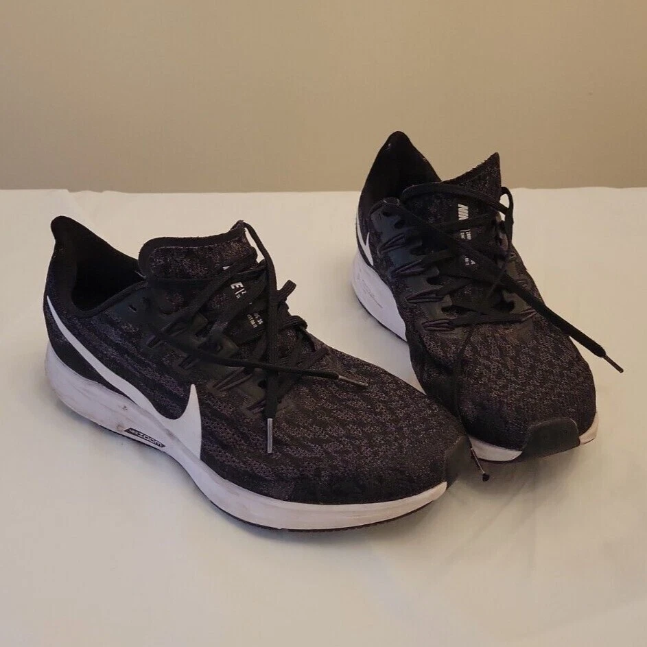 Pegasus 36 black top and white mens