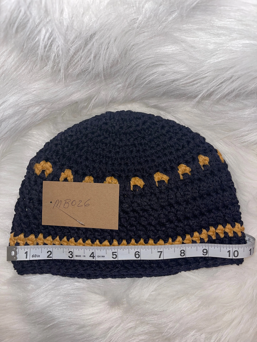 Maggie's Beanies - Black & Gold - MB026 | eBay