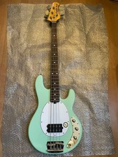 Sterling by Music Man Ray34CA basso classico attivo verde come nuovo