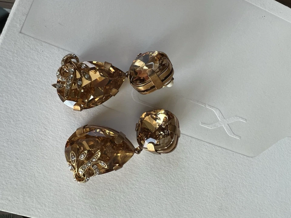 Dolce & Gabbana Clip Earrings Swarovski Crystals Gold - Image 3 of 4