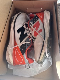Men’s NB CK10 F6 Cricket Shoes Size Uk 10