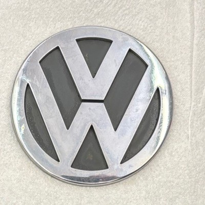 Org. VW Touran 1T Hinten Emblem Logo Schriftzug Zeichen 1T0853630A Wappen 12cm