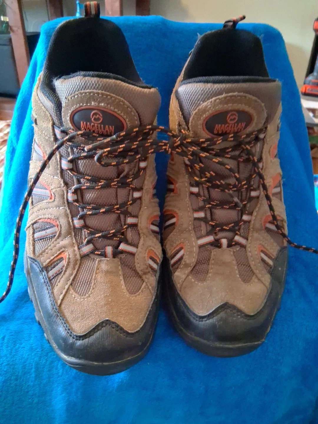 Magellan Mens Outdoor Trail Hiking Shoes. Size 9D