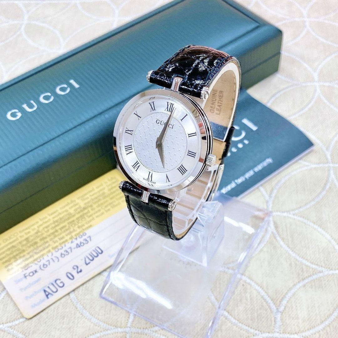 GUCCI 2040M Round Analog Quartz Mens Watch with New Battery