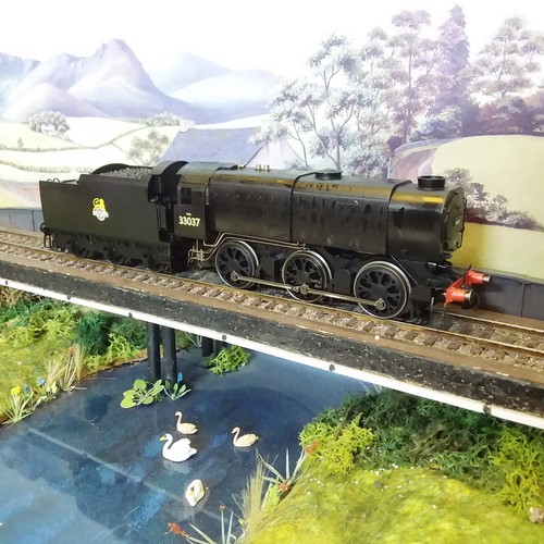 Locomotora Hornby R2355 (OO) BR Negra Q1 Clase 0-6-0 Nº '33027'. | Condition: Used