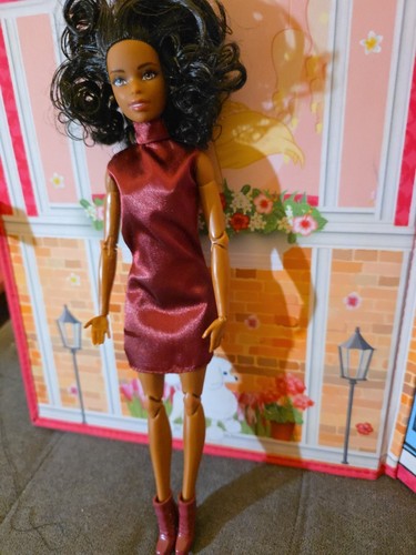 Mattel Barbie Doll African American Made To Move