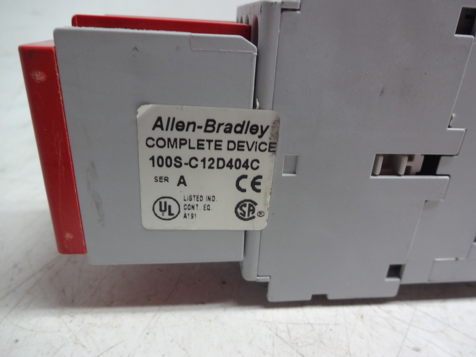 Allen Bradley 100s-c12d404c Safety Relay