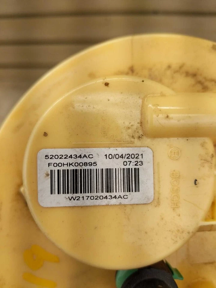 2014-2019 Ram Promaster Van 1500,2500 Fuel Pump 3.6L Assembly OEM - Image 4 of 4