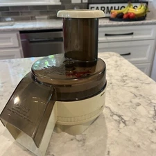 Oster 1980 Kitchen Center Food Processor Salad Shooter Base Chute Lid Pusher