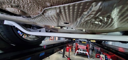 Ultra Racing Rear Lower Bar / Rear Member Brace For Audi A4 S4 B9 2.0 3.0 16-24 - Picture 2 of 12