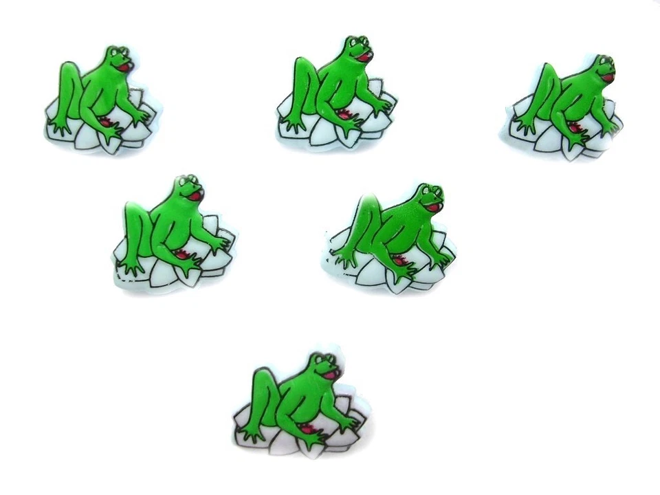 LOT 6 BOUTONS ACRYLIQUES : grenouille verte sur nenuphar bleu clair 16mm - Photo 1/1