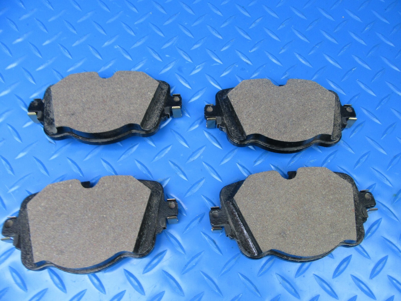 Bentley Bentayga rear brake pads TopEuro High Performance Low Dust #7091 
