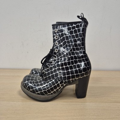 Dr. Martens Darcie schwarz Kroko-Muster Leder Absatz klobig Diva schicke Stiefel UK 3