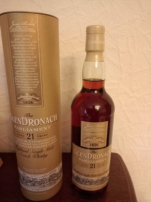 Glendronach Parliament 21 Jahre abgefüllt 2015