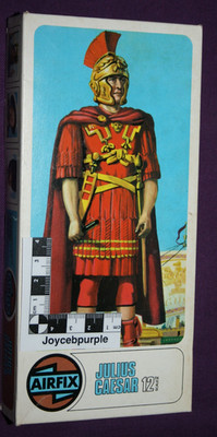 Airfix Caesar Modellfigurenbausatz im Maßstab 1:12 02504-3.