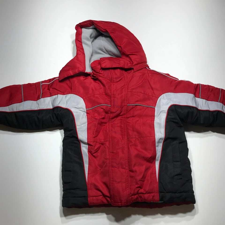 Chaqueta de invierno Faded Glory niños pequeños talla 3T roja pesada con capucha con forro de cremallera Foto 2 de 4