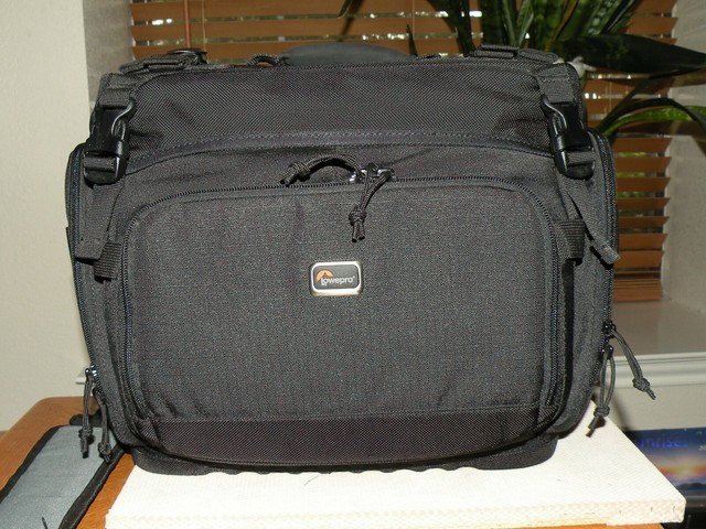 lowepro magnum