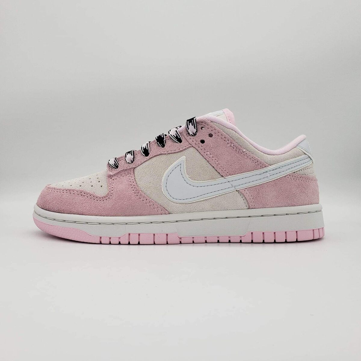 Nike Dunk Low LX Pink Foam Size Womens 6.5 DV3054-600 In Nike Dunk Low LX Pink Foam Size Womens 6.5 DV3054-600 In