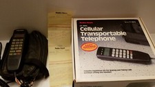 Radio Shack CT-1055 Cellular Transportable Telephone  Car Phone W/ Box WORKS 