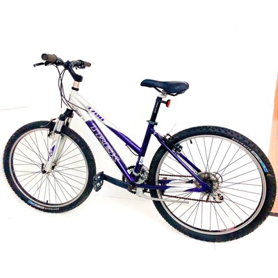 Bicycles - Trek 3700 - Nelo's Cycles