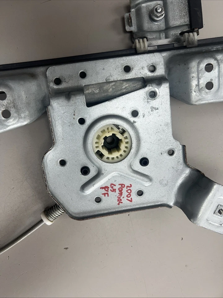Regulador de ventana delantero de pasajero eléctrico para 05-10 COBALT Pontiac G5 Foto 2 de 4