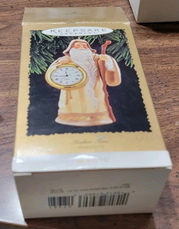 MIB Hallmark Father Time Timepiece Magic