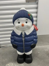 *NEW* 2.5 ft LED Snowman Puffer Christmas Blow Mold Home Depot 2025