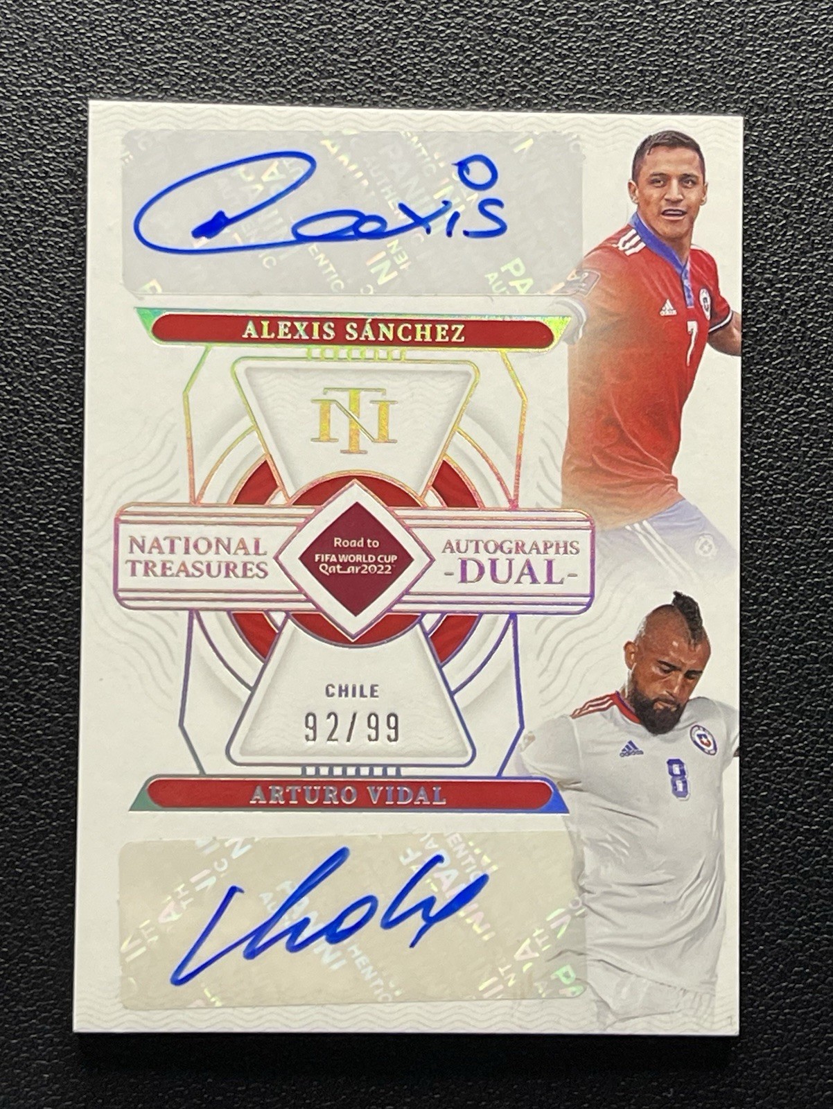 Alexis Sanchez / Arturo Vidal 2022 National Treasures World Cup