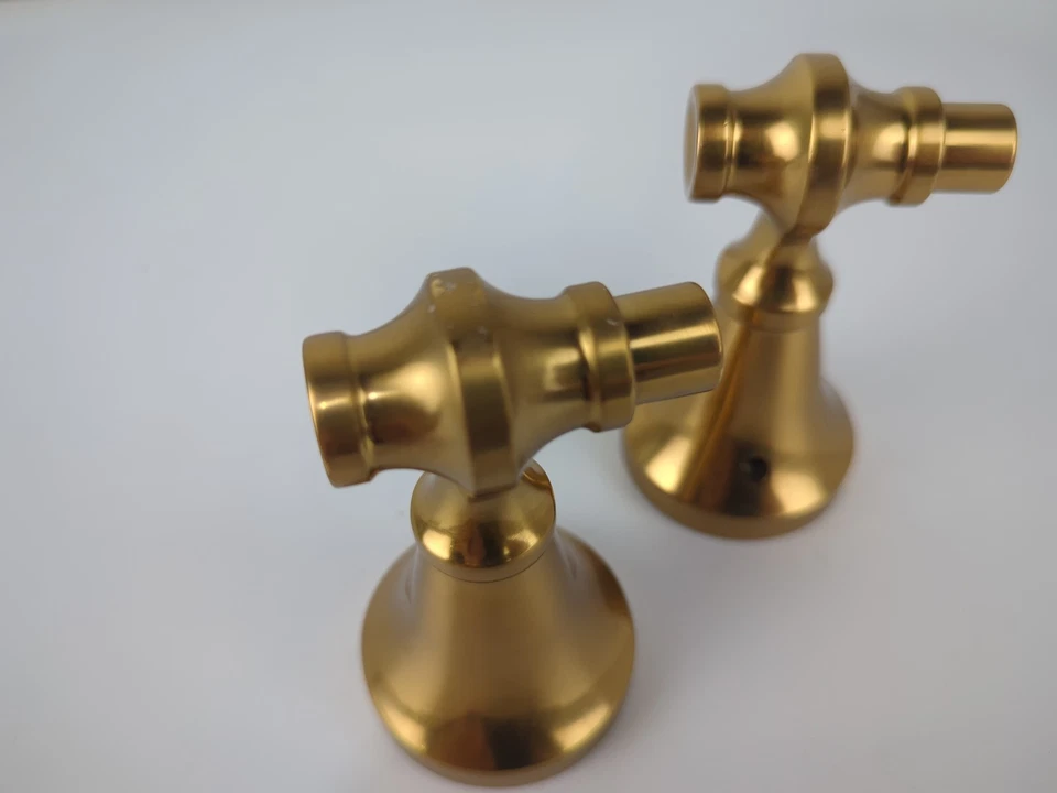 MOEN Colinet 24 in. Wall Mounted Single Towel Bar in Brushed Gold *scuffs* - Image 4 of 4