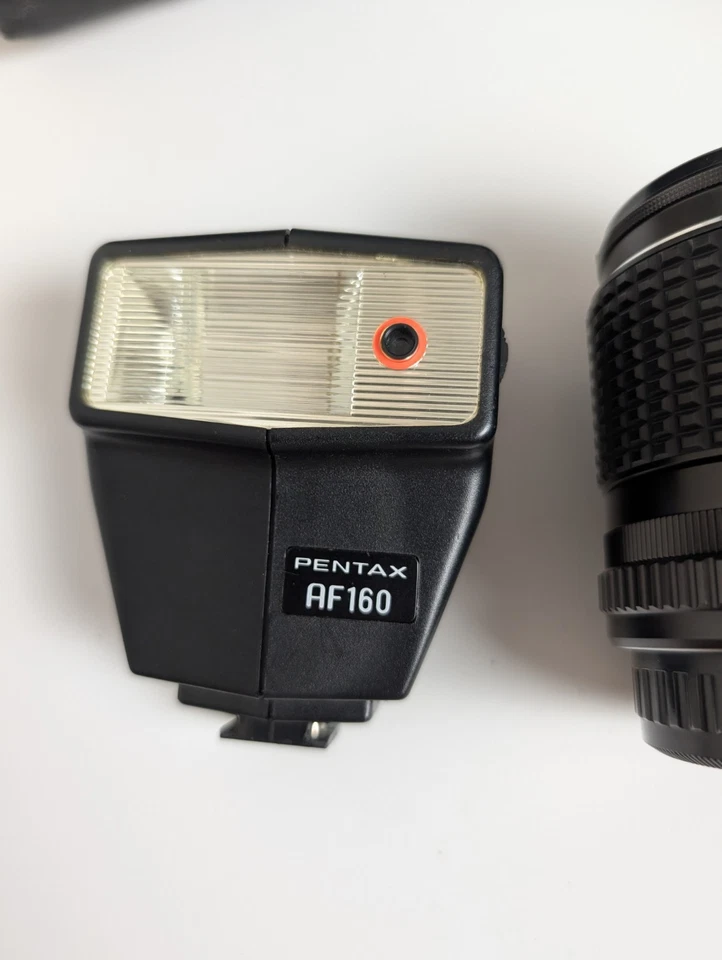 Pentax ME Super 35mm SLR Camera Kit + Lenses Flash Case – Read Details - Image 4 of 4