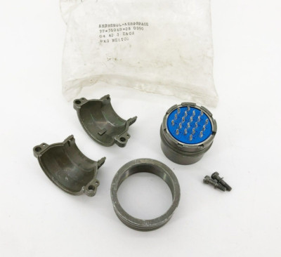 New Amphenol 97-3106B-28 0850 Circular Connector Receptacle Size 28