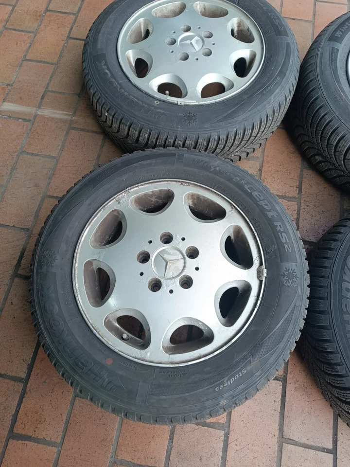 Mercedes-Benz W124 Winterräder Alufelgen 8-Loch 1244011802 195/65R15 91T 5mm - Bild 3 von 4