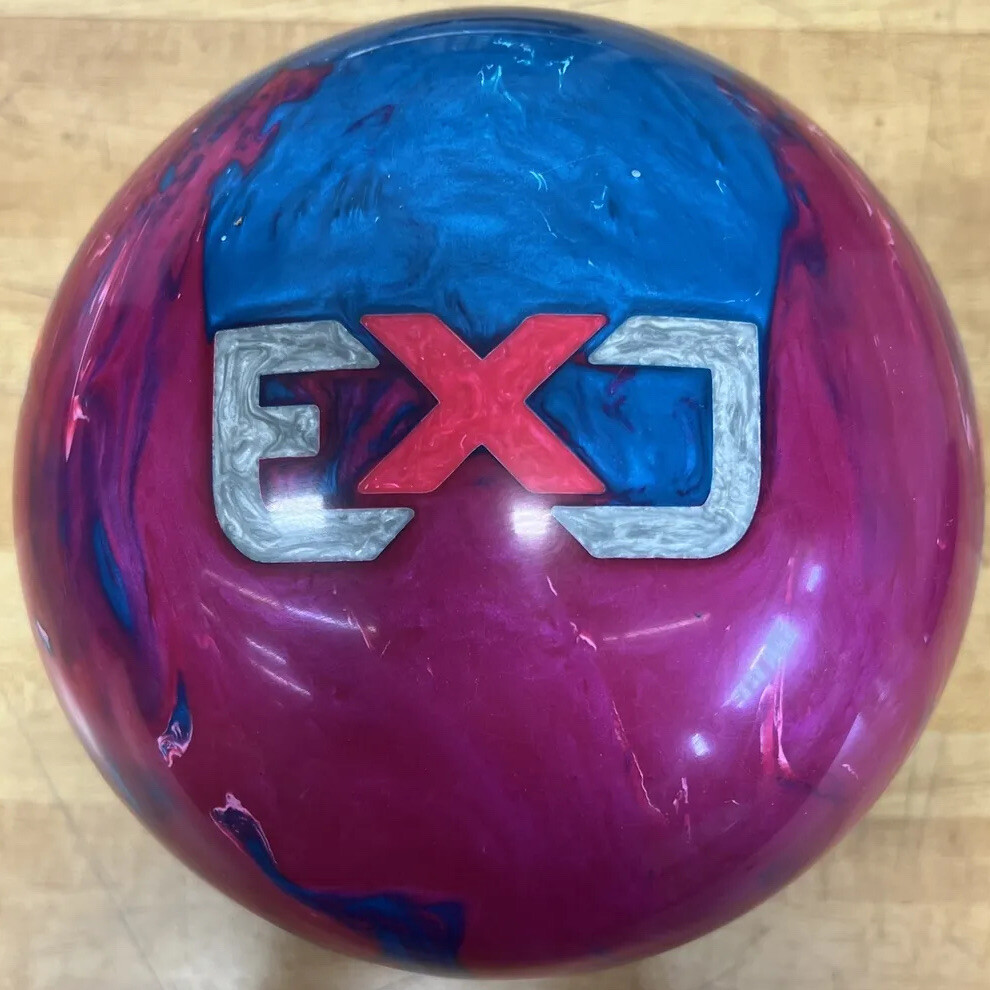 MOTIV VIP EXJボウリングボール15 MOTIV VIP EXJボウリングボール15 Motiv VIP - ExJ - LIMITED