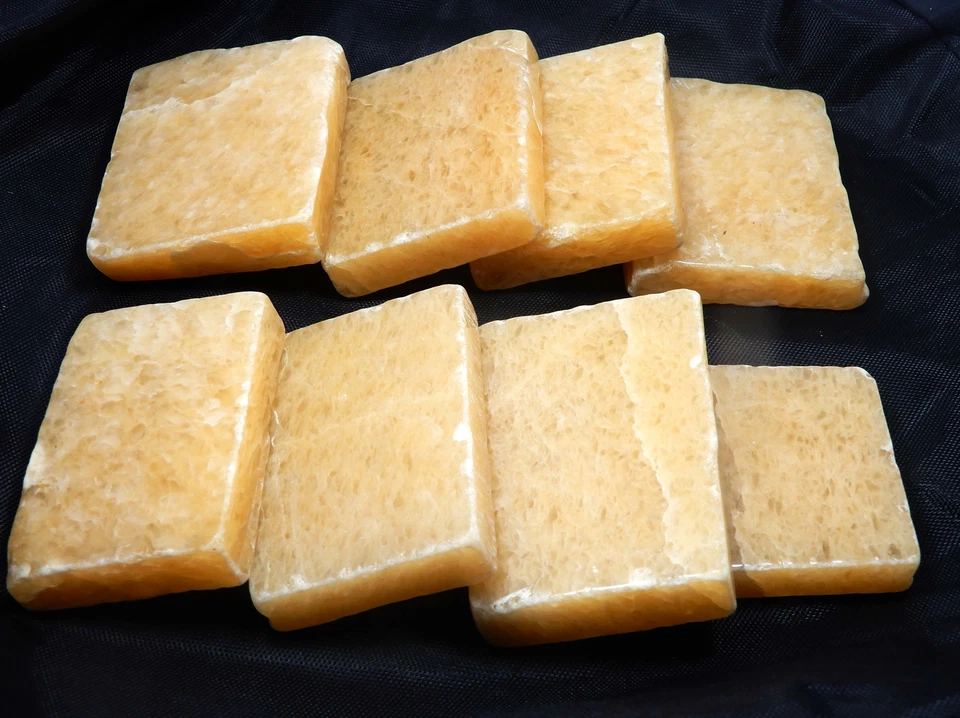 Natural Semi-Precious Yellow Aventurine Polished Slabs Loose Gem 2129.10 Ct - Image 3 of 4