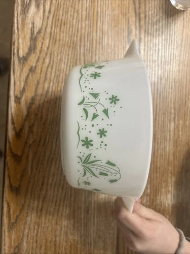 Pyrex Vintage Casserole Dish 1.5 Quart Promotional Spring Green Flowers! NO LID