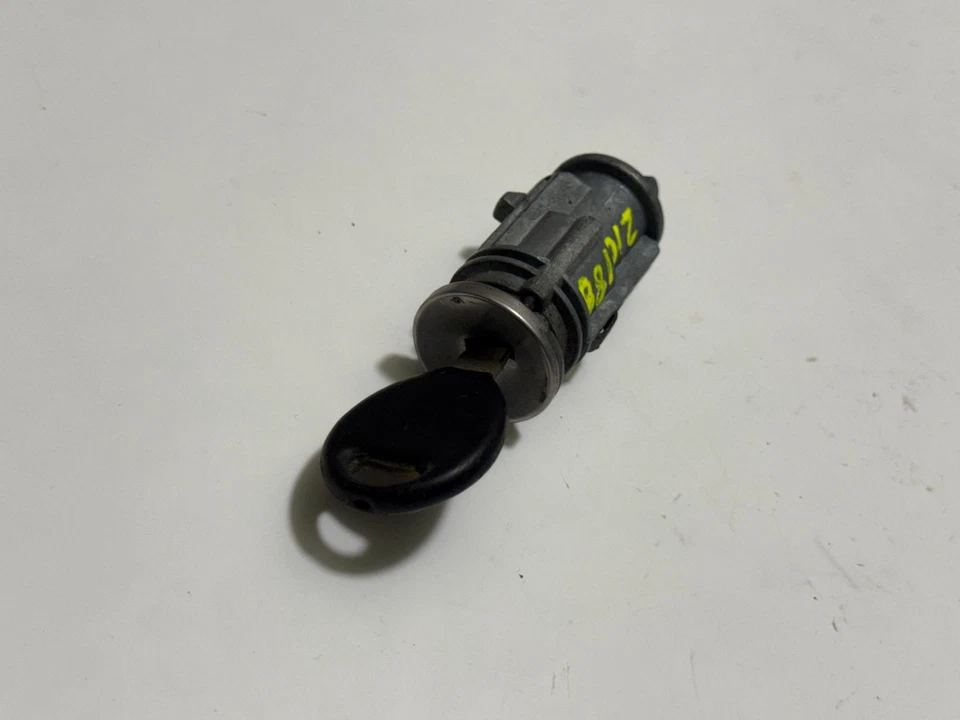 Bloqueo interruptor de encendido Dodge Ram 1500 2002-2009 con llave OEM Foto 4 de 4