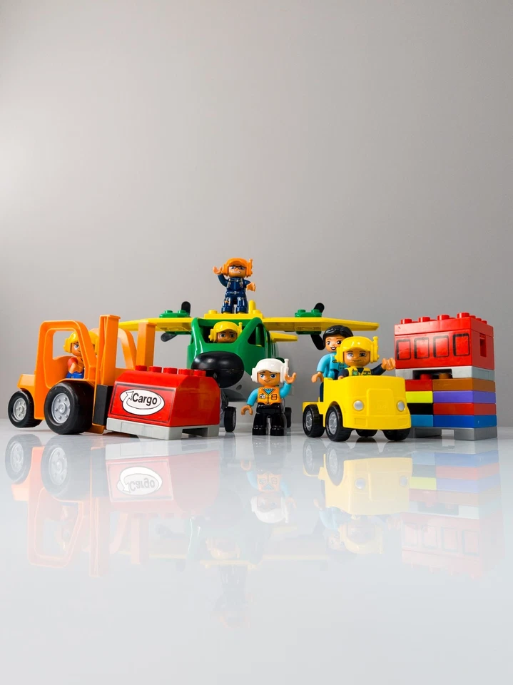 LEGO® DUPLO® Frachtflugzeug 5594 Cargo Airport Team Gabelstapler nerdycustom MOC - Bild 2 von 4