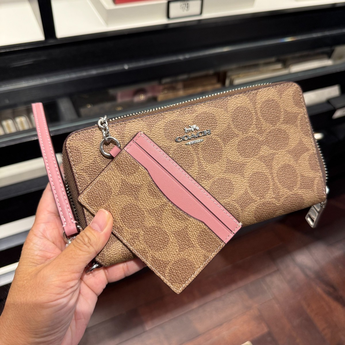 Coach CBZ99 Long Zip Around Wallet With Detachable Card Case In