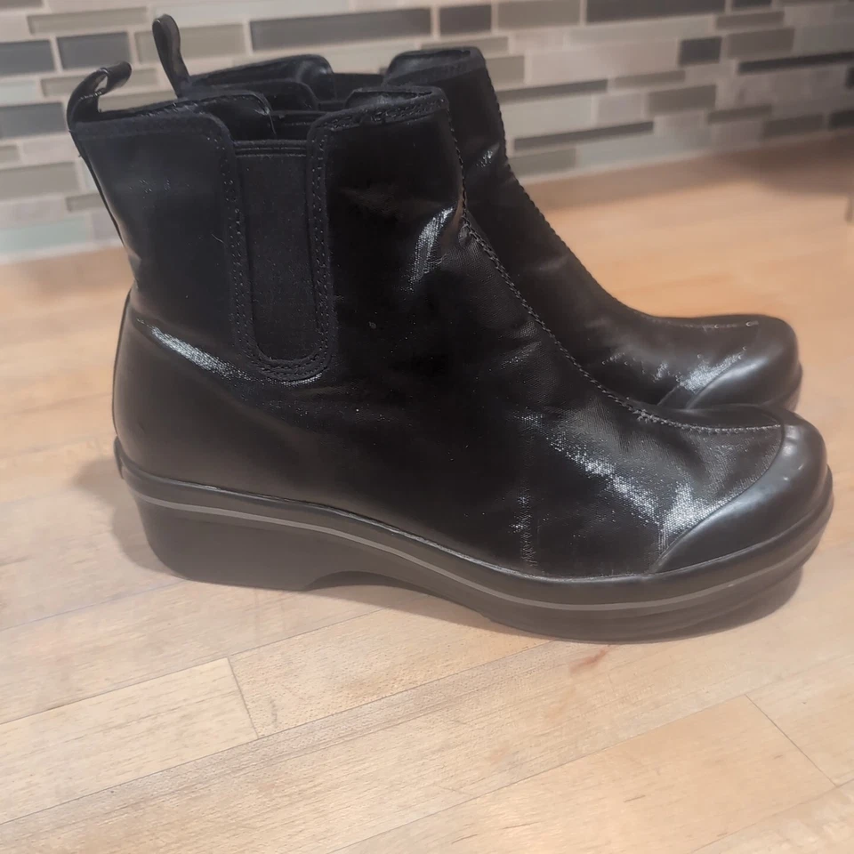 New Dansko Vail Black Rain Ankle Boots Women’s Size EU 38 Waterproof Canvas - Image 2 of 4