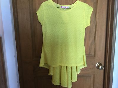 NWT Li Ren Xuan Hi/Low Top Size M