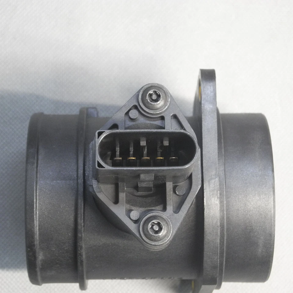 Bosch OEM Mass Air Flow Sensor MAF For 2000-2002 Volkswagen Cabrio 0280218023 - Image 4 of 4