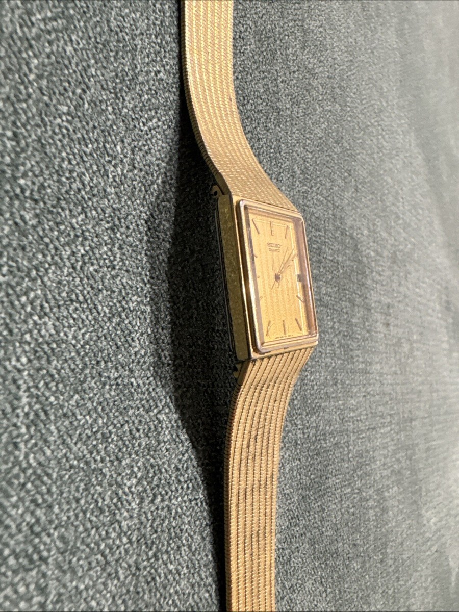 Men's Gold Tone Seiko Quartz 5P32-5230 Wrist Watch - Untested