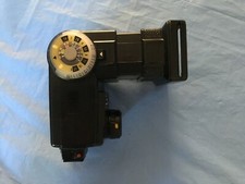 Vivitar model 285 Vari-Power Flash and Shoe Mount bracket