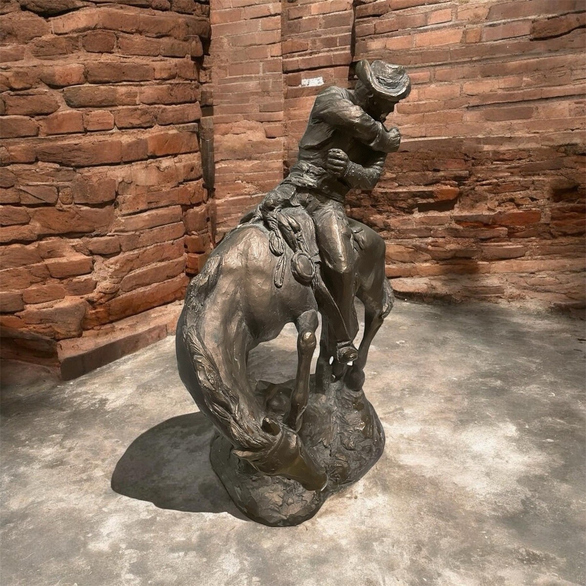【値下げしました】Austin Prod Inc 1977 カウボーイ オブジェ AUSTIN PRODUCTIONS 1970s Sculpture Bronze Tone Vintage Cowboy on