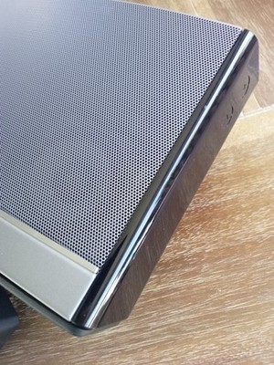 Bose SoundDock Portable Digital Music System Bluetooth 30-Pin iPod