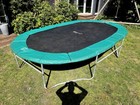 Extra large trampoline Very good condition