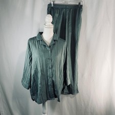 Sara Morgan Sage Green Pleated 2 Piece Pajama Set Button Down Top Pants LP