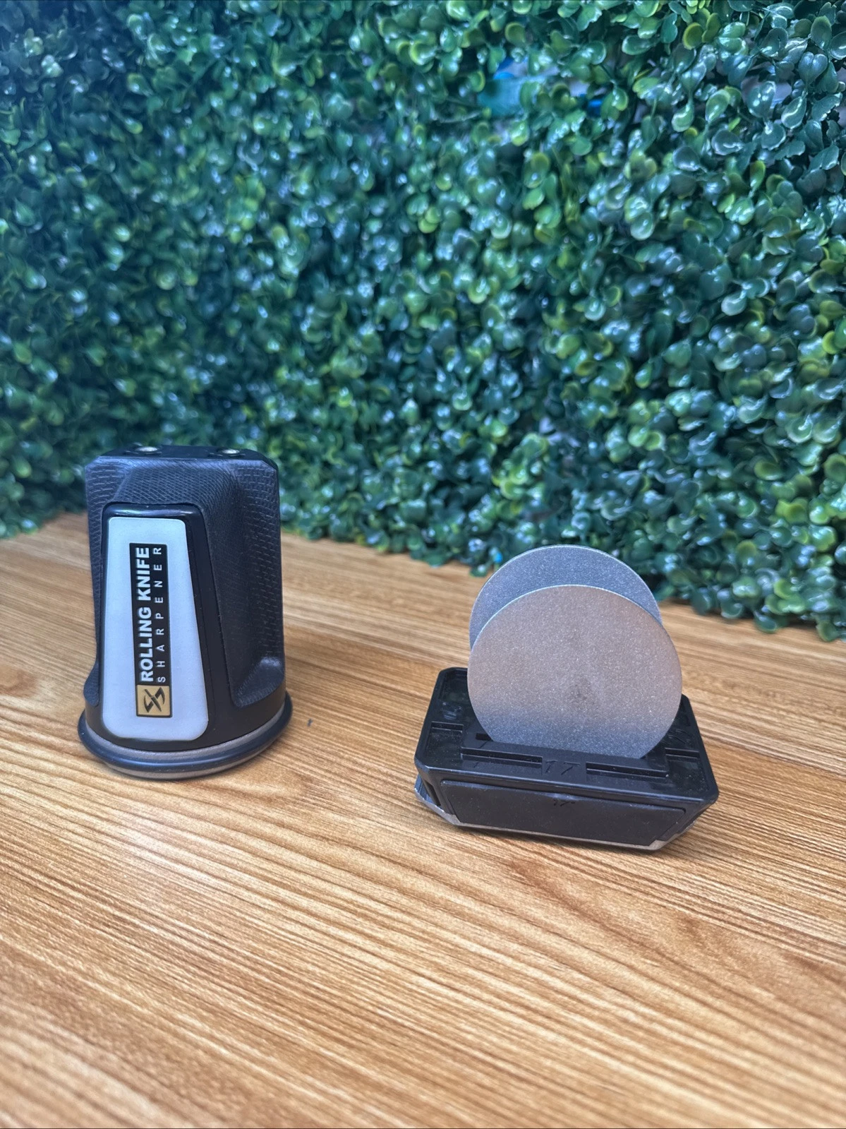 Rolling Knife Sharpener Atthaissem Multi-Stage Diamond and Ceramic Honing
