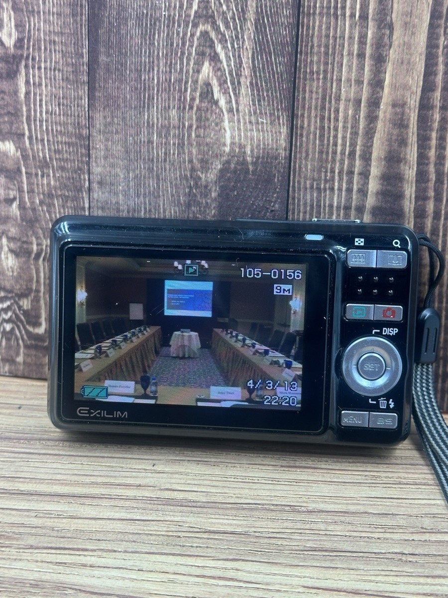 Casio Exilim Zoom EX-Z29 10.1 MP Digital Camera W/4GB SD Tested