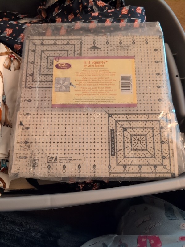 EZ Quilting Handi-Square acrylic ruler by Marti Michell. 10.5 x 10.5